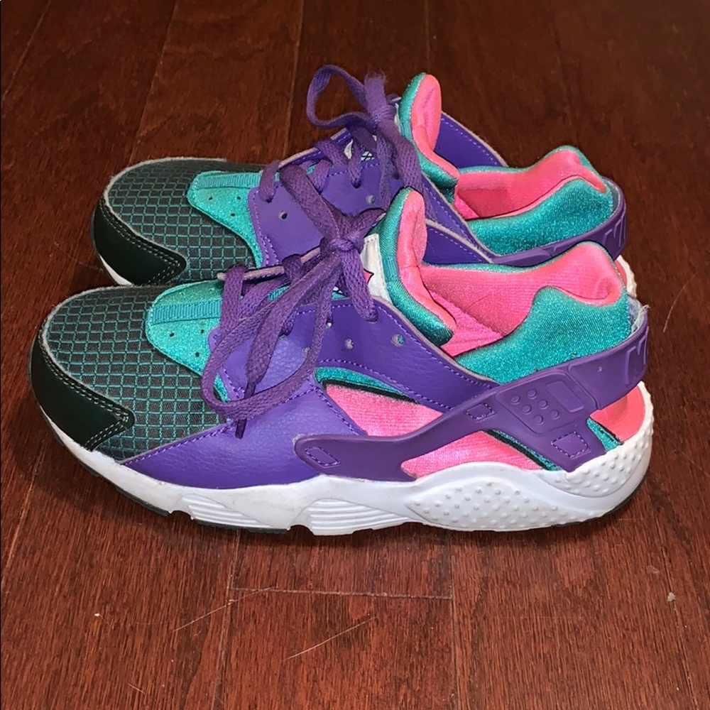 Kids Nike Huarache Sneaker